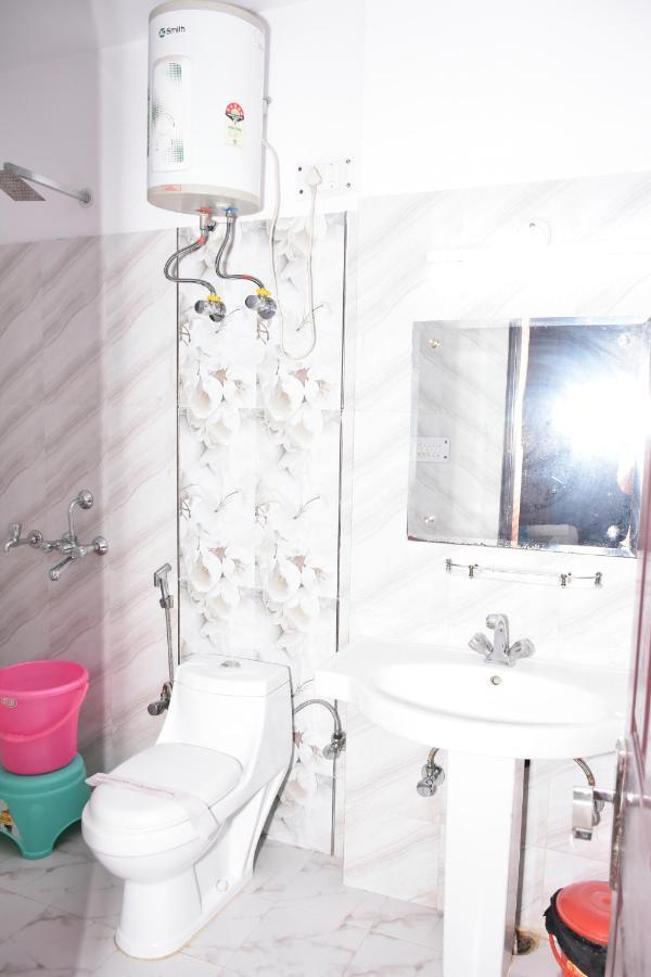 The Abodes House Ξενοδοχείο Greater Noida Εξωτερικό φωτογραφία
