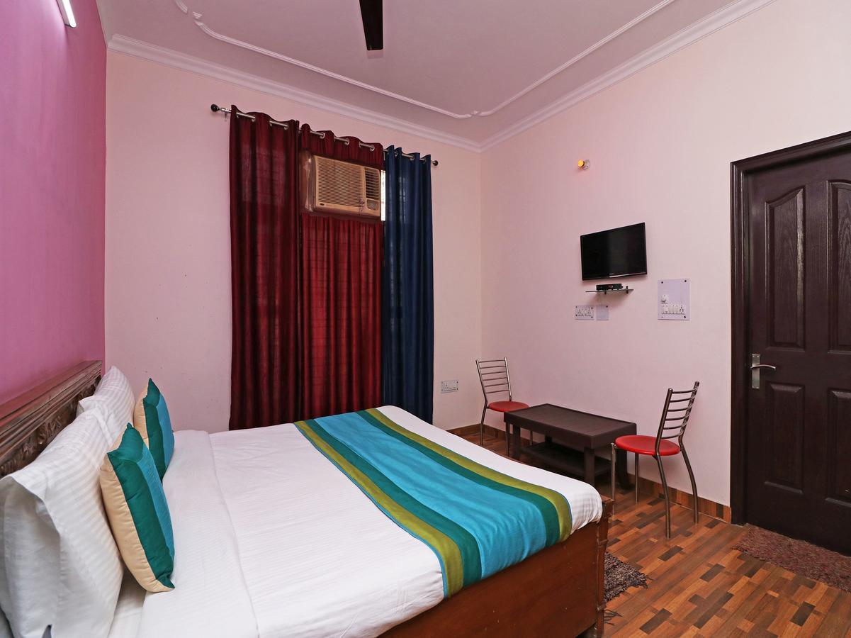 The Abodes House Ξενοδοχείο Greater Noida Εξωτερικό φωτογραφία